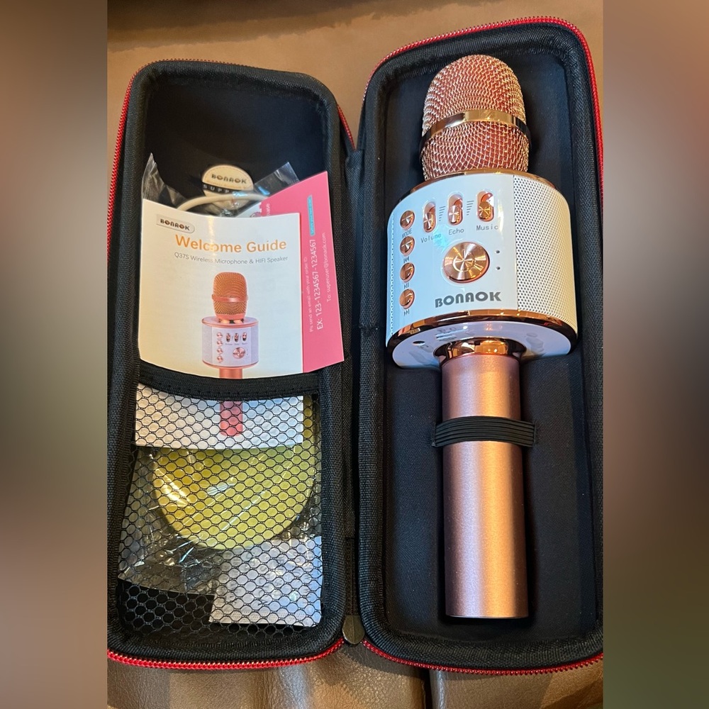 Rose Gold Wireless Microphone & Speaker